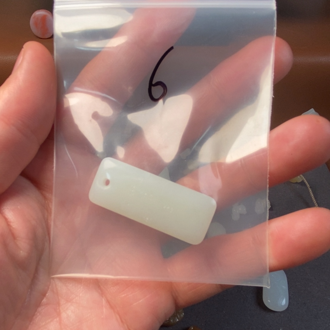 u***G和田玉未镶嵌挂件