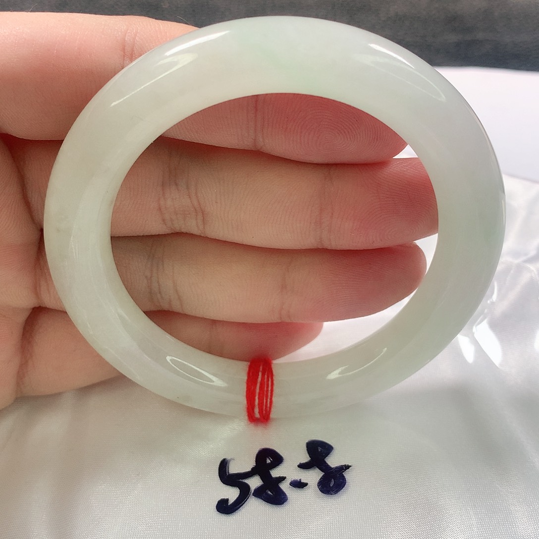 未镶嵌手镯（圆镯）翡翠319号