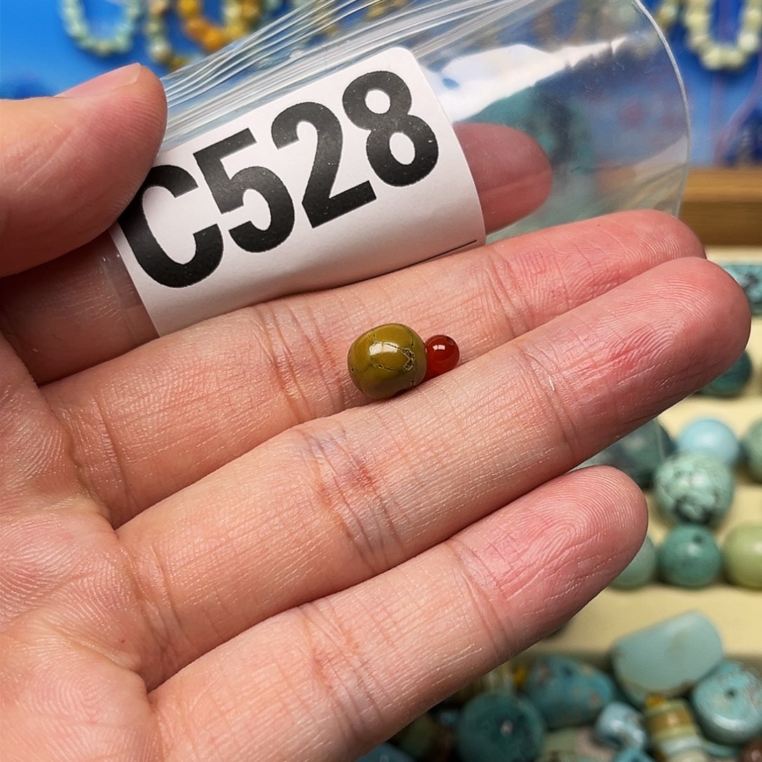 南红玛瑙配饰未镶嵌抱****天配饰