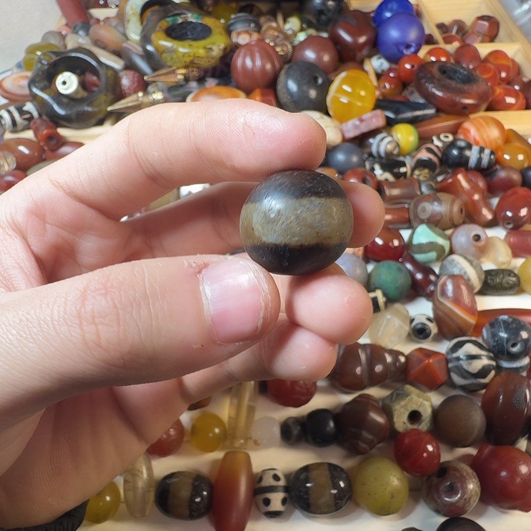 玛瑙/玉髓未镶嵌纯天然玛瑙珠子