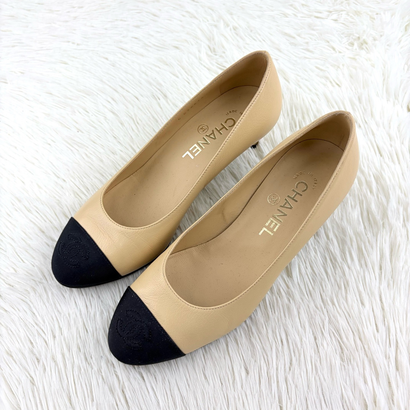 99新 Chanel/香奈儿 米色珍珠小高跟鞋36.5码