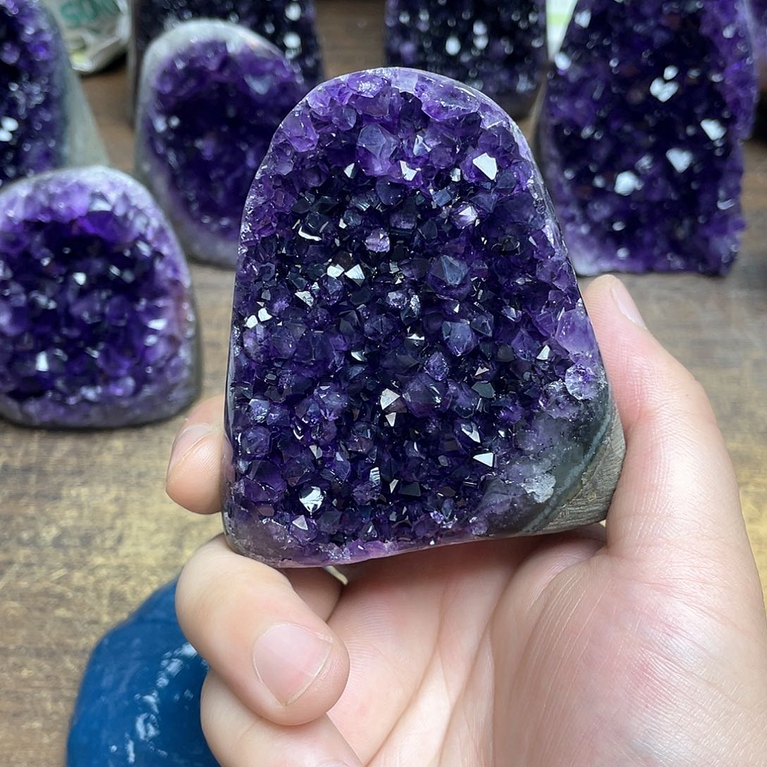 未镶嵌紫晶大型摆件（非配饰）