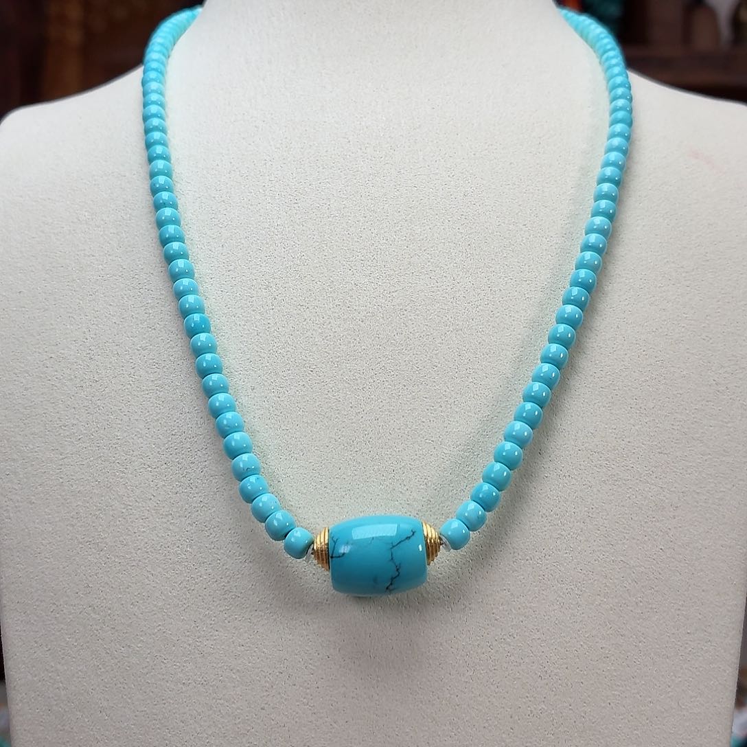 18K金镶嵌绿松石珠宝奇石