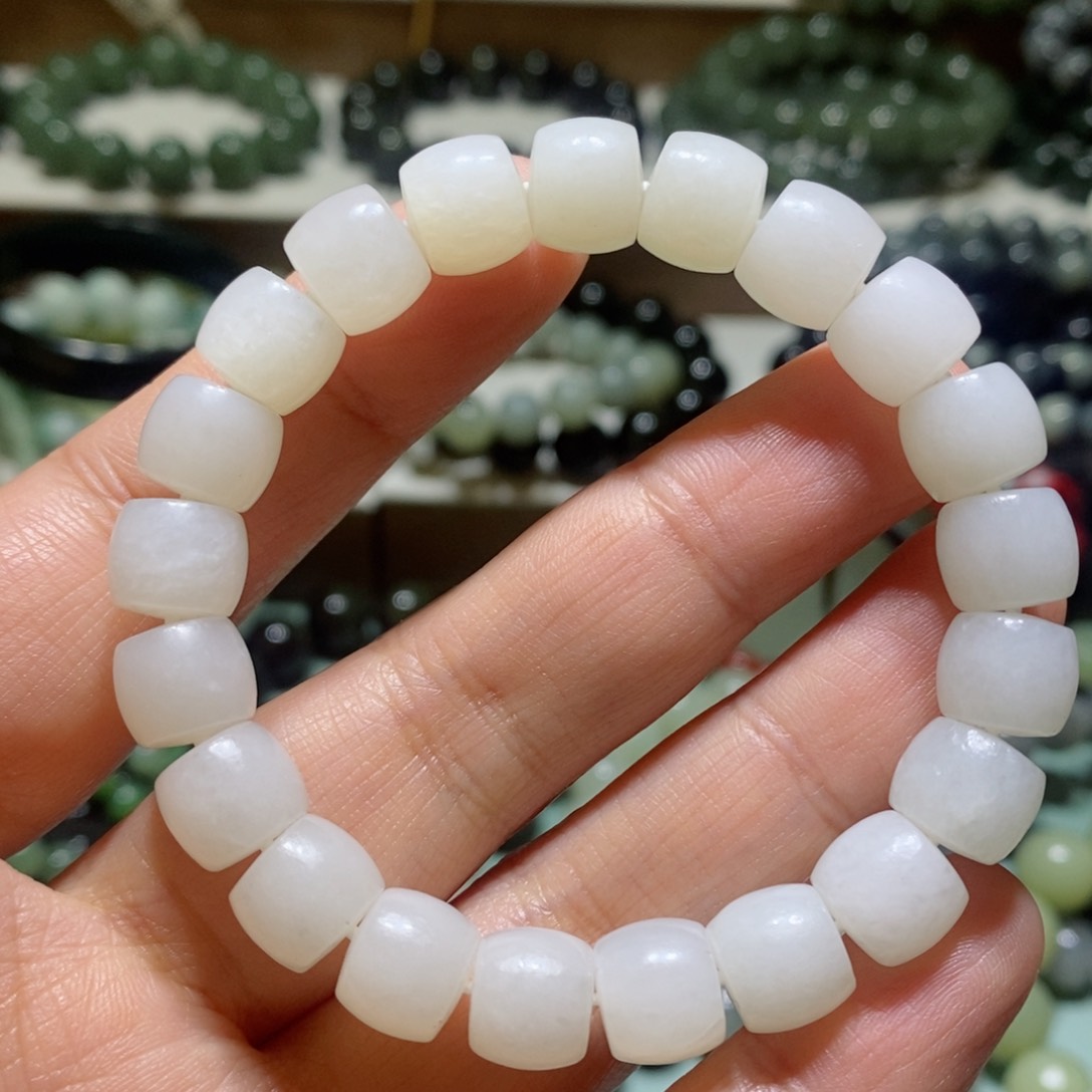 和田玉手链未镶嵌