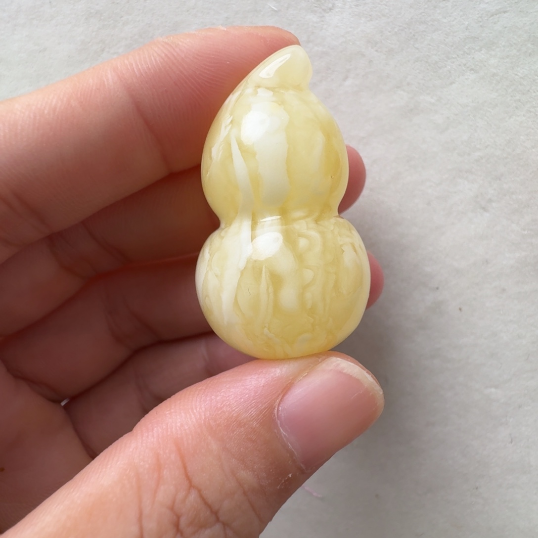 蜜蜡吊坠(不含链)未镶嵌