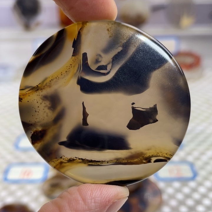 玛瑙/玉髓颈饰合金