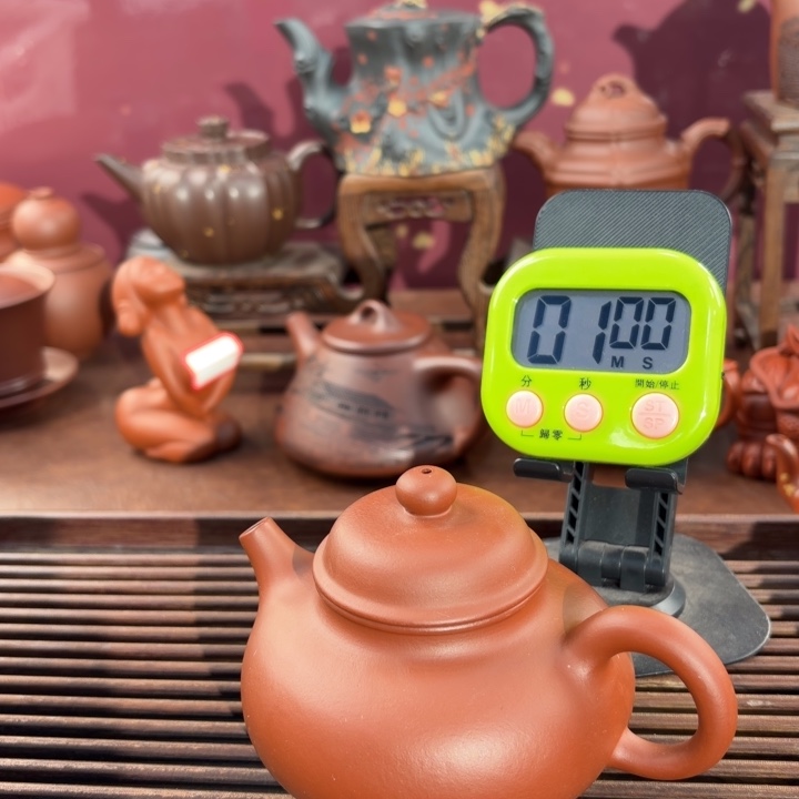 石***峰紫砂茶壶宜兴原矿朱泥