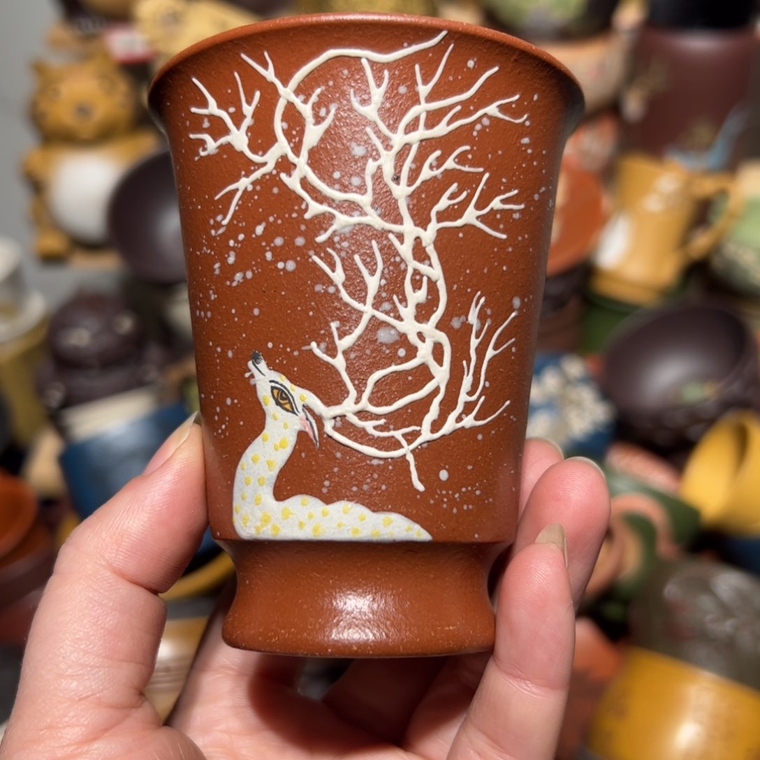 紫砂茶杯宜兴紫砂抓主人杯