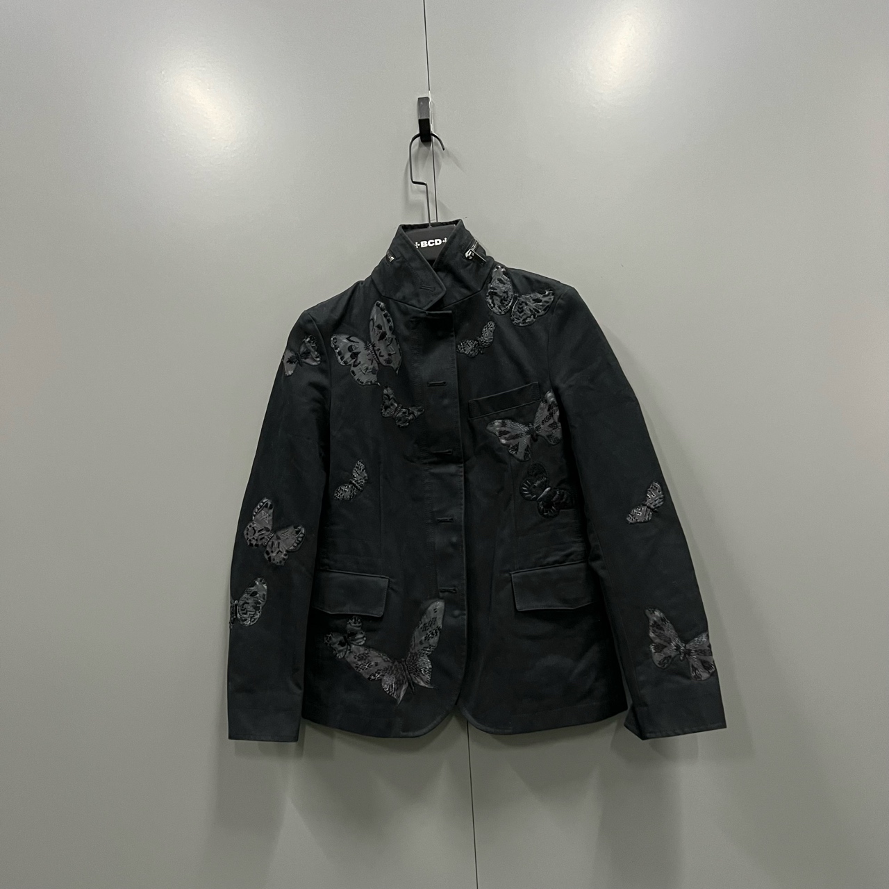 95新 Valentino/华伦天奴 （bb）204  蝴蝶刺绣夹克 2码