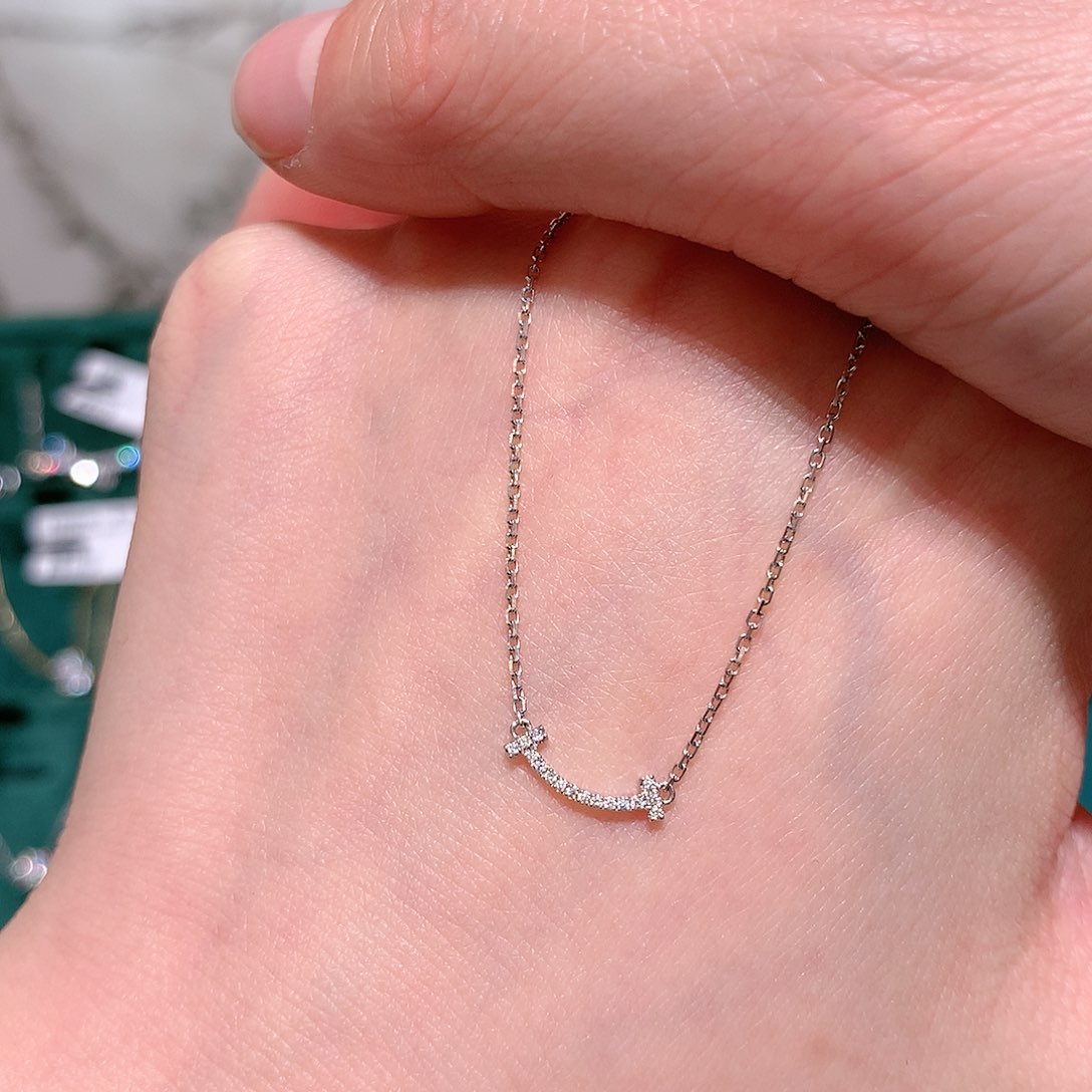 合成钻石项链18K金镶嵌