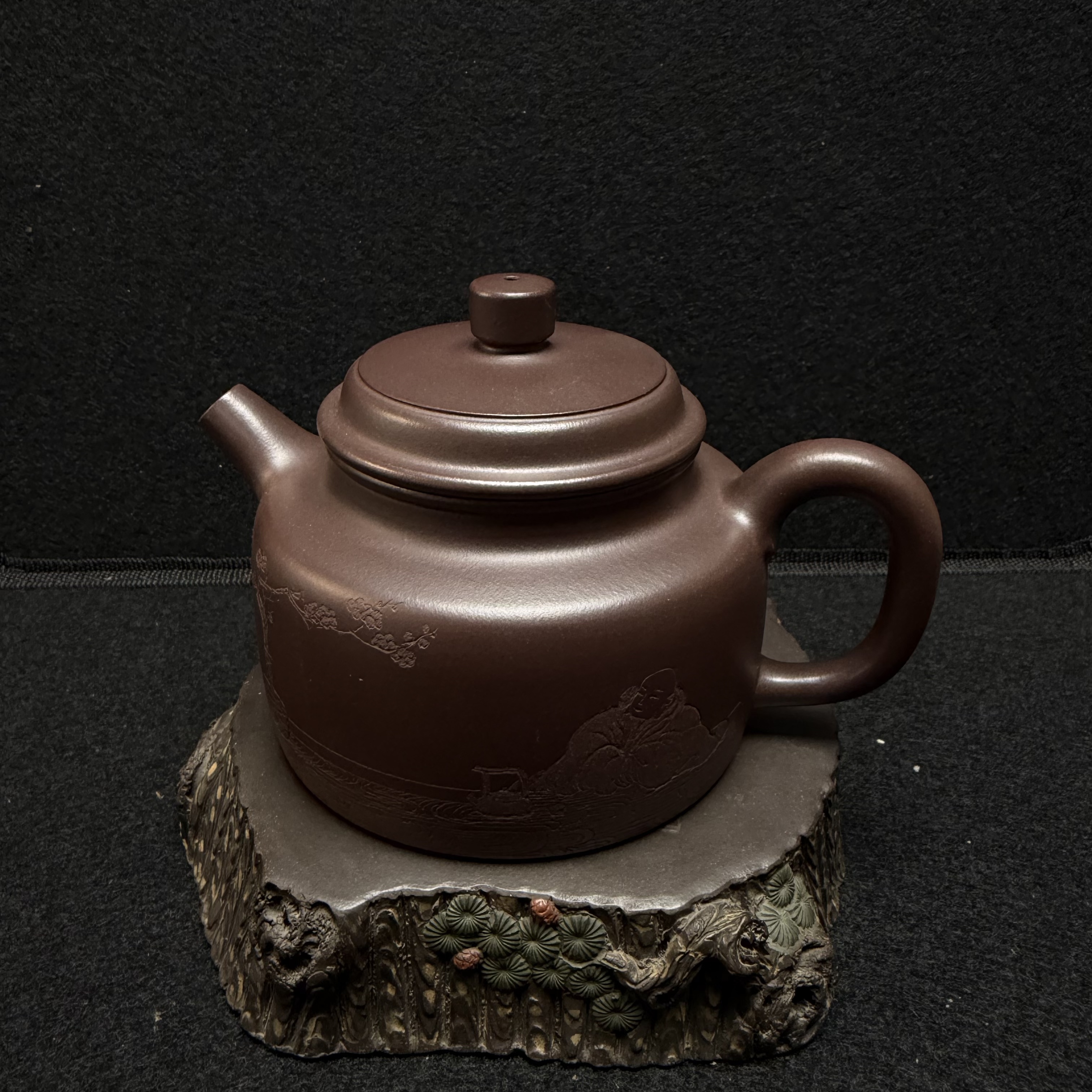 13/121213/席志/紫砂壶德钟/