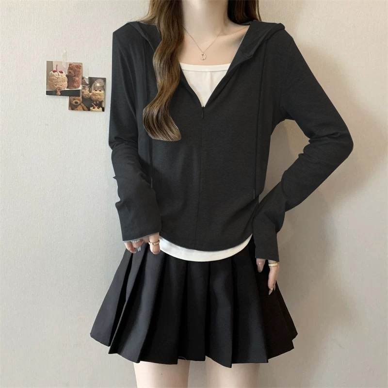 假两件复古T恤秋季新款休闲长袖连帽卫衣宽松遮肉显瘦上衣