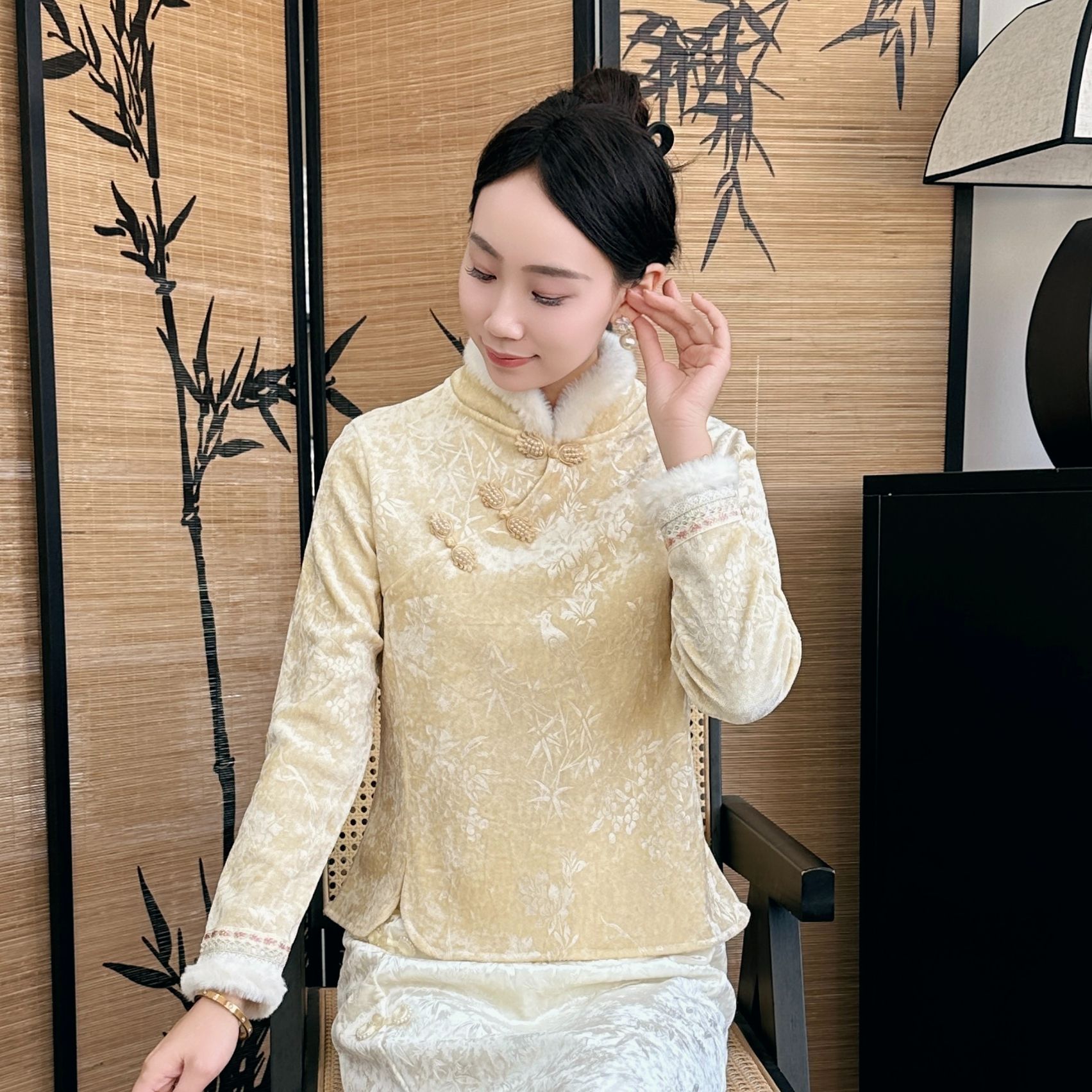 花间堂【粉序】2025年新中式气质修身气质加绒刺绣袖口针织衫