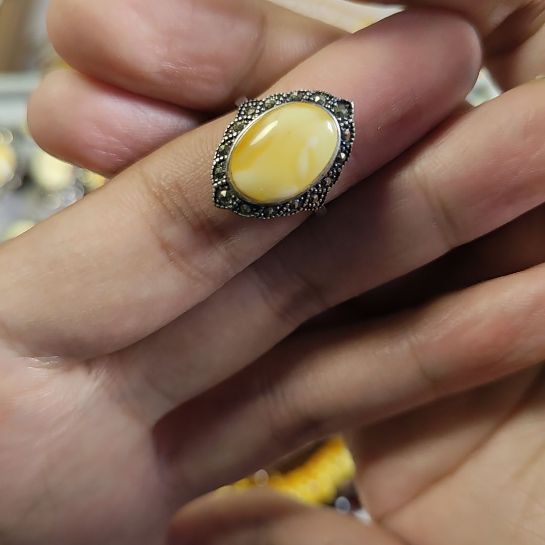 琥珀裸石未镶嵌L***a女戒