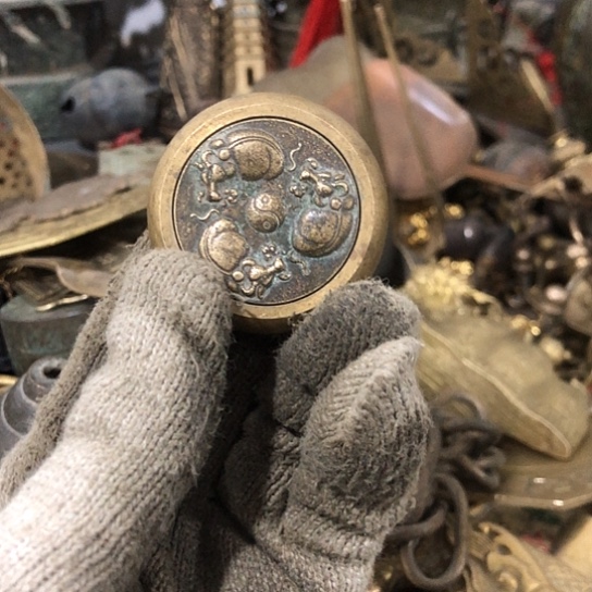 圣***拉闪电购铜摆件工艺品
