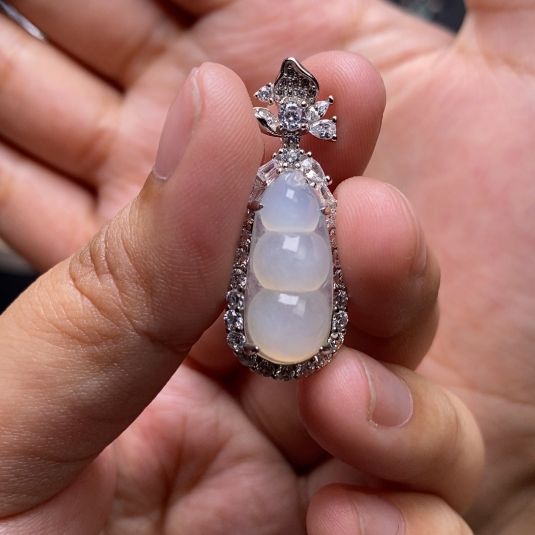 翡翠银S925镶嵌颈饰