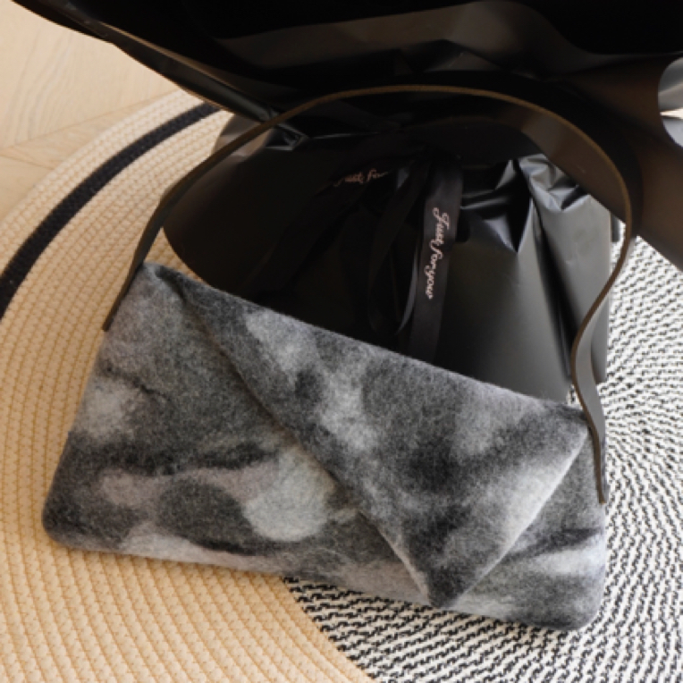 【泼墨】手工羊毛毡设计感腋下包