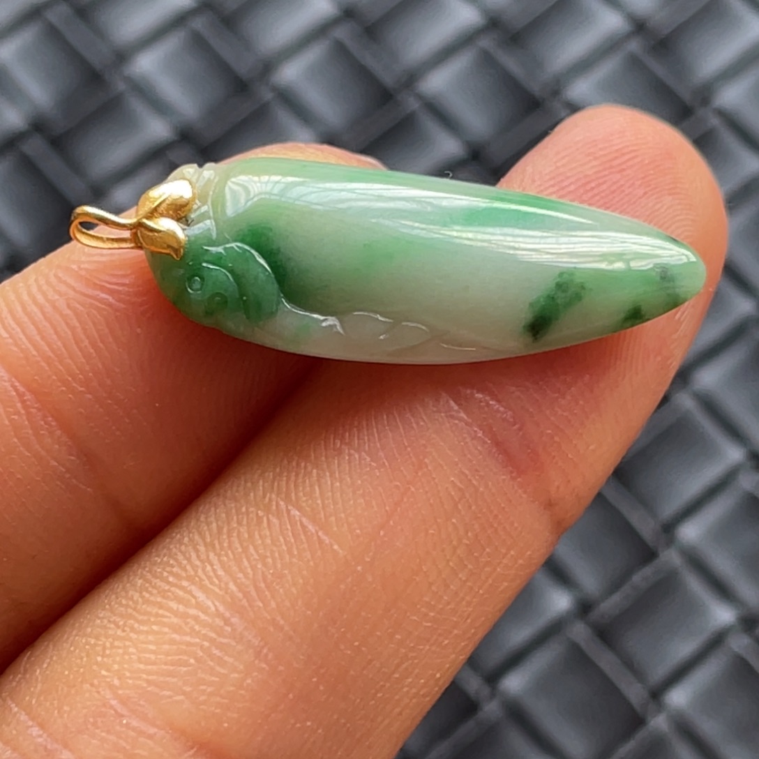 翡翠颈饰18K金镶嵌順**繎福瓜