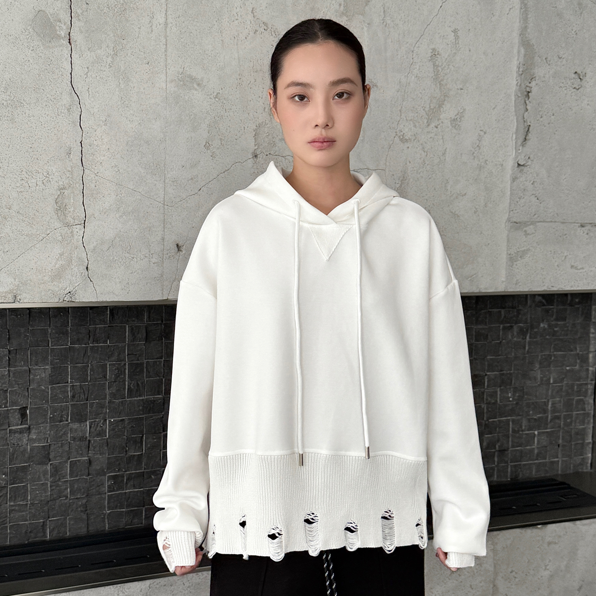 BEST#7133秋冬福利重工艺拼接破洞毛衣连帽卫衣，衣长：58cm