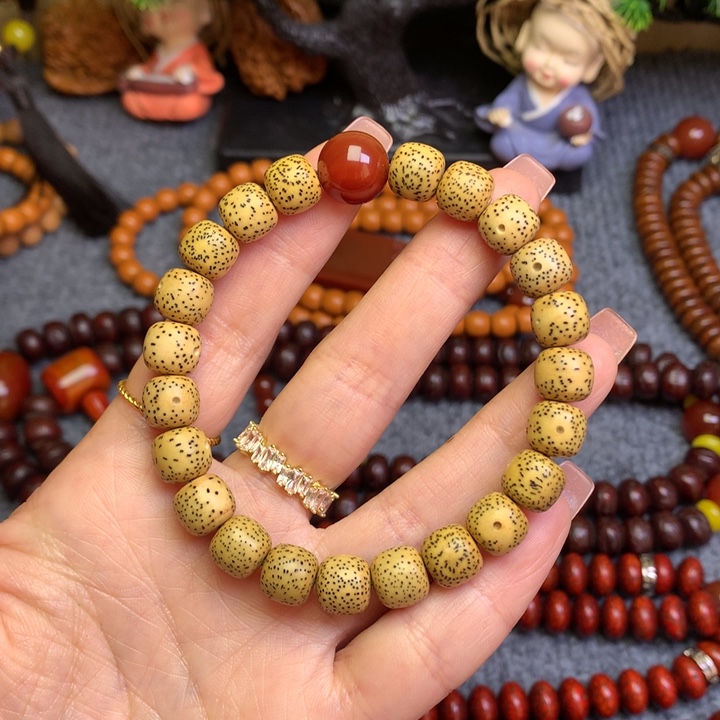 星月菩提吊坠菩提