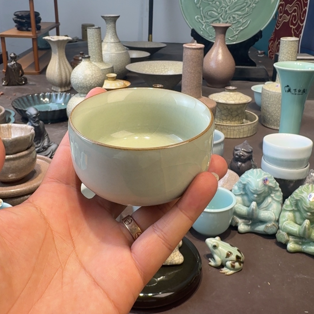 龙泉青瓷茶具微瑕