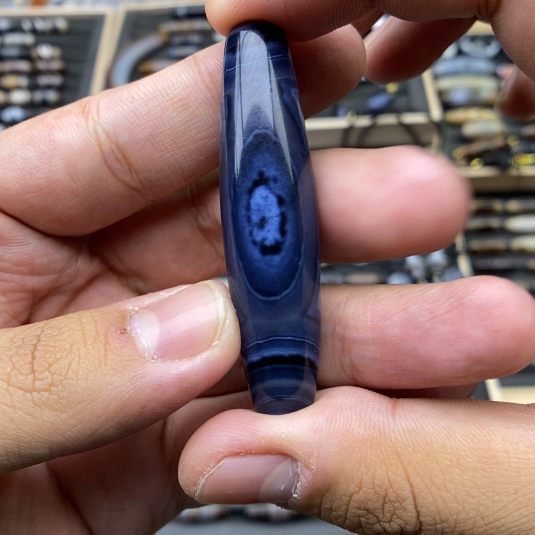 J***.玛瑙/玉髓未镶嵌玛瑙