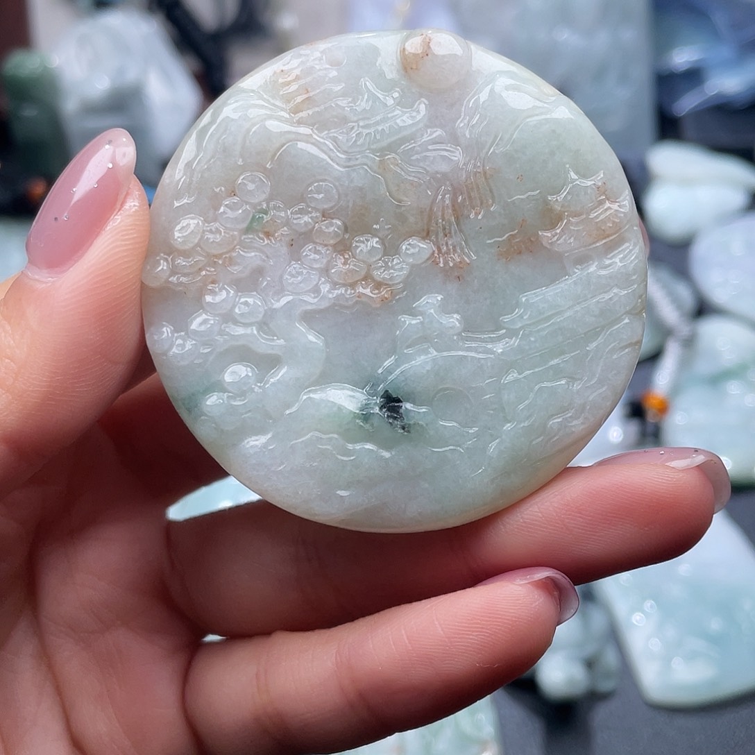 翡翠未镶嵌颈饰翡翠