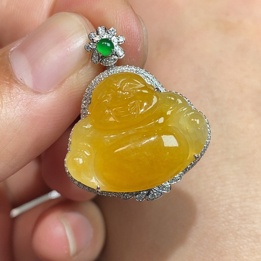 翡翠颈饰18K金镶嵌佛公