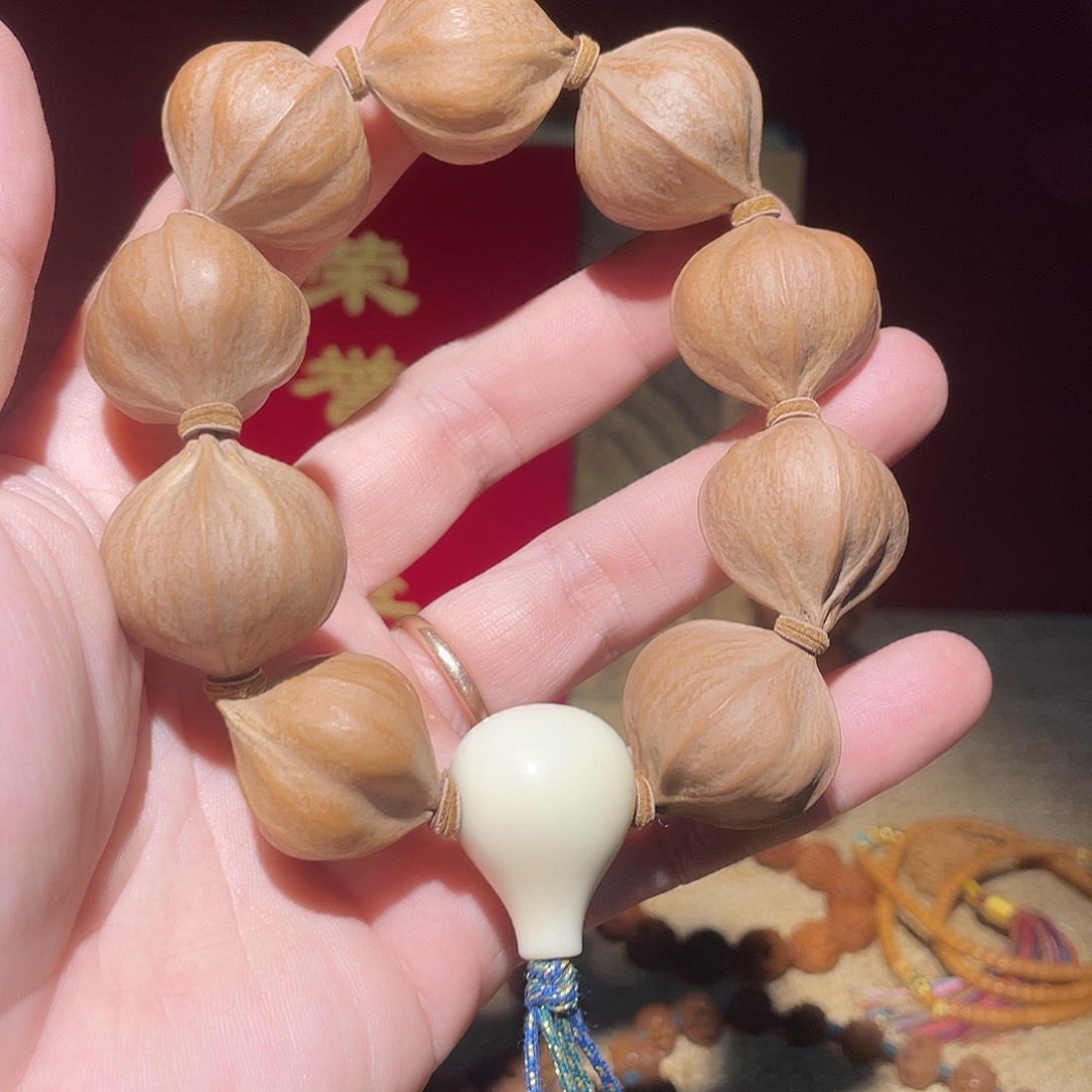 我***数手串/手链核桃2、7大四花