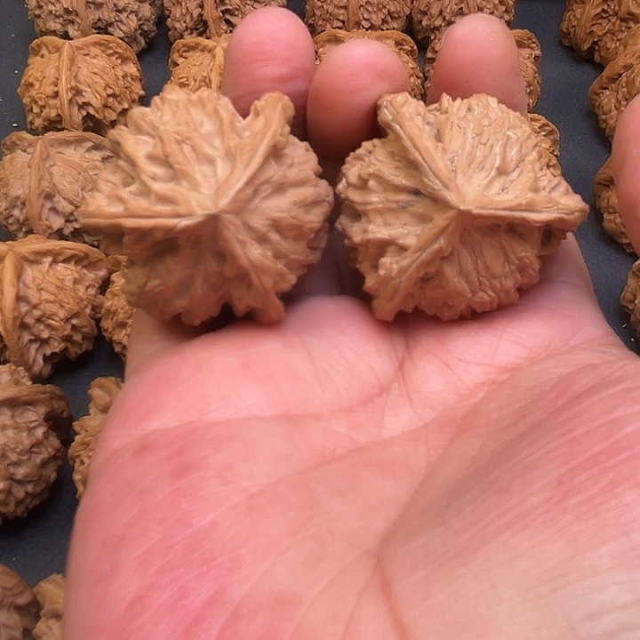 文玩核桃吊坠我想要