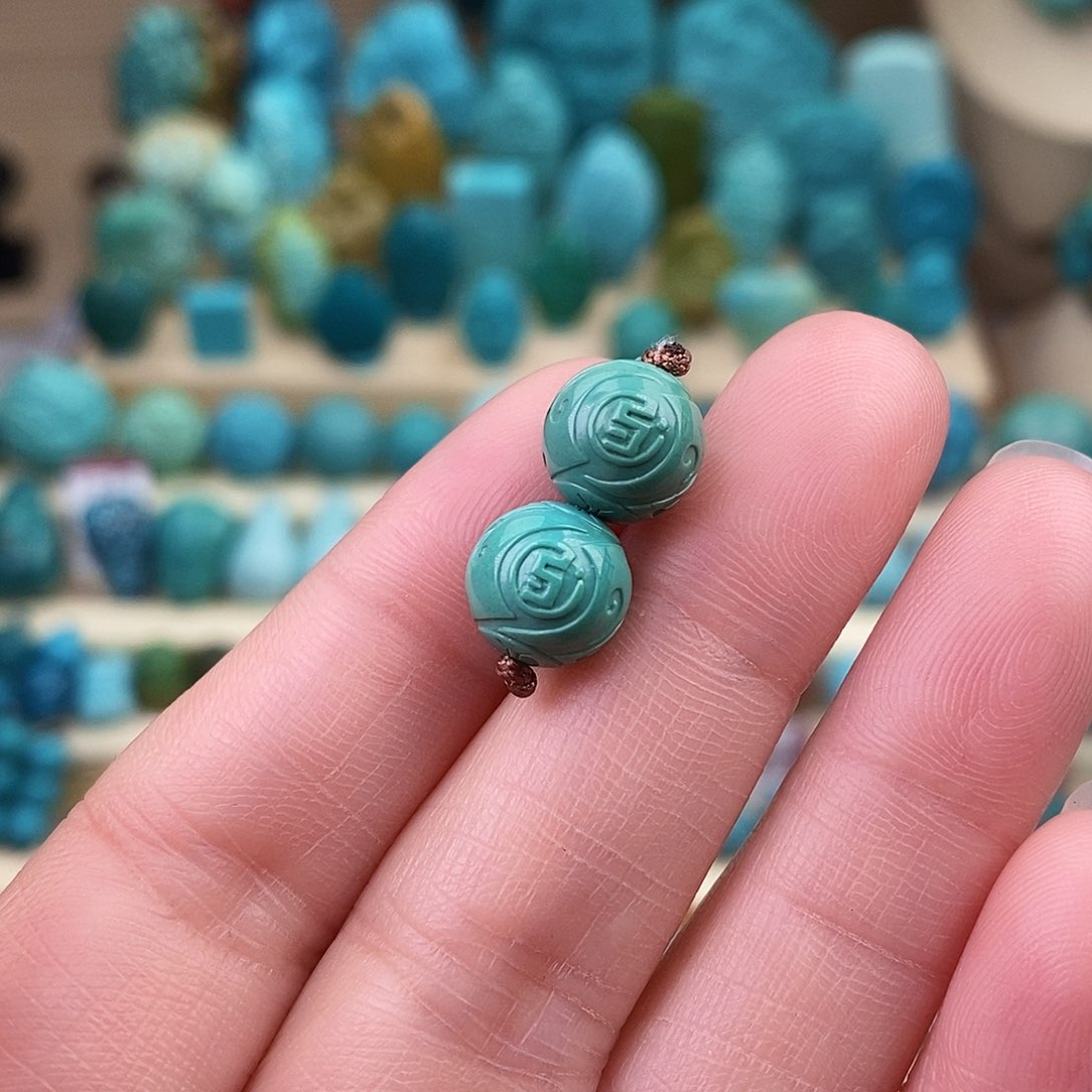 绿松石珠宝奇石未镶嵌