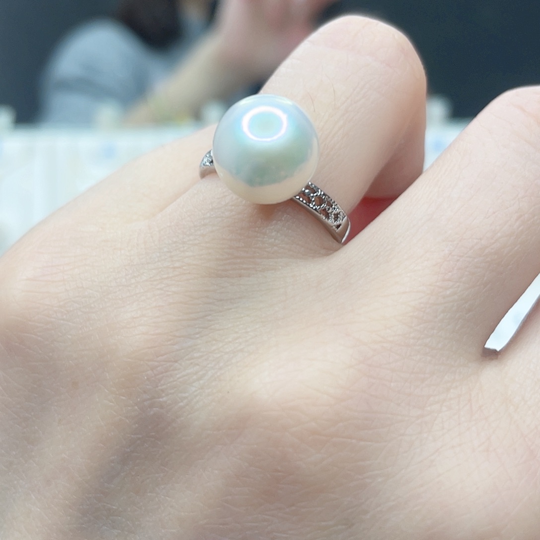 淡水珍珠吊坠(赠链)合金