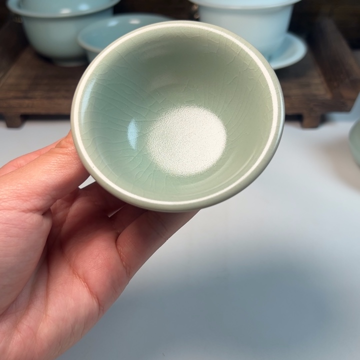 瓷片小***微瑕哈哈哈哈哈哈哈哈