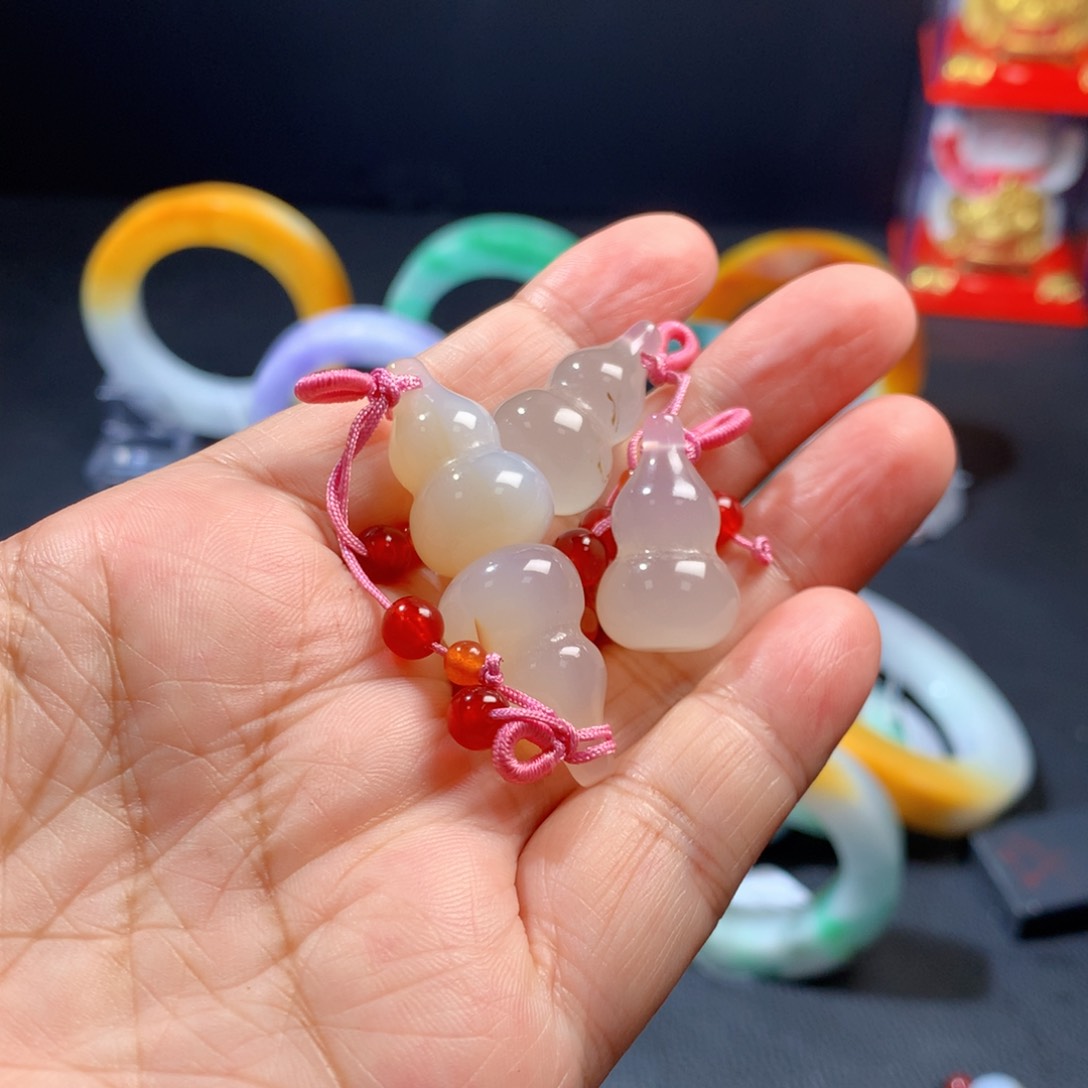 玛瑙/玉髓颈饰合金多样化发一件