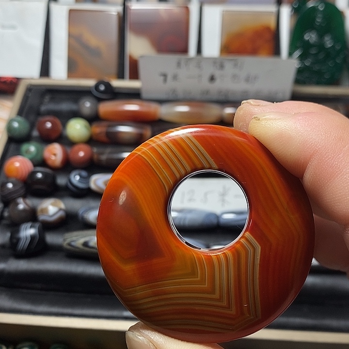 玛瑙/玉髓合金颈饰