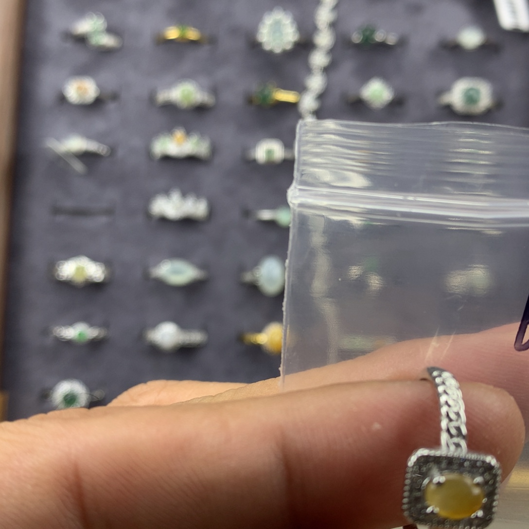 翡翠未镶嵌戒指668