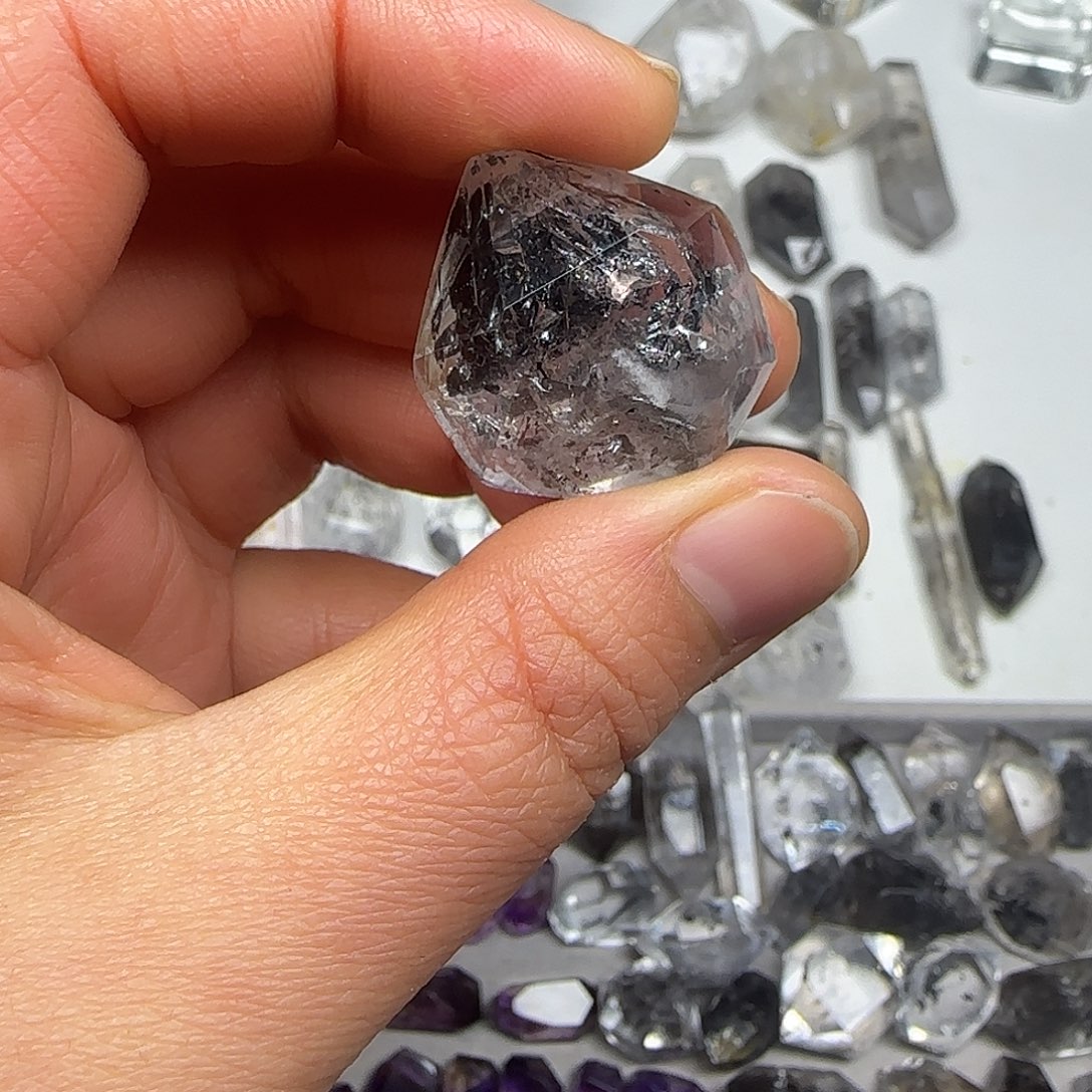 吃****珠宝半成品水晶未镶嵌