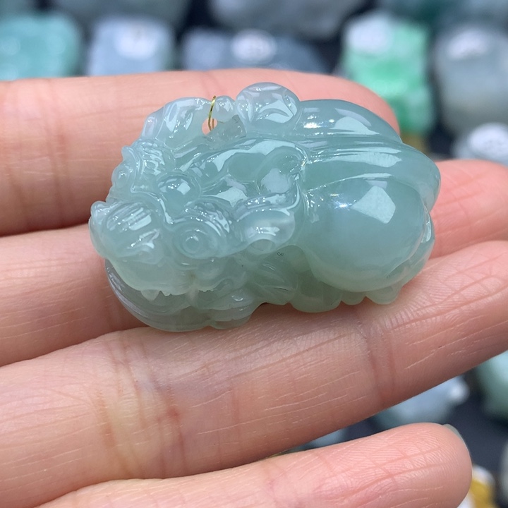 翡翠未镶嵌颈饰天然缅甸A货翡翠貔貅吊坠