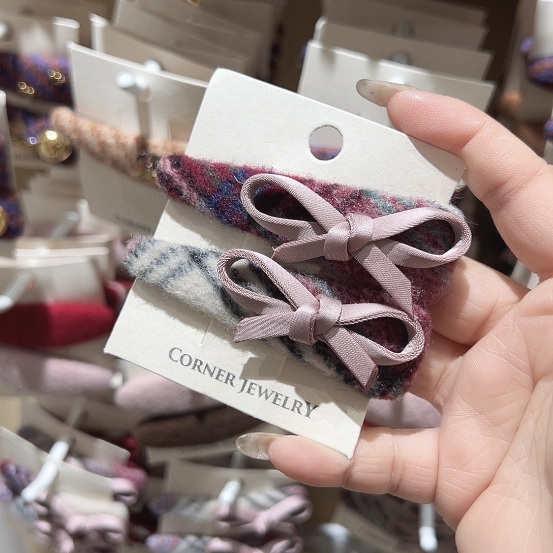 非金属粉色蝴蝶结三角掰掰