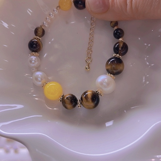 淡水珍珠手绳合金