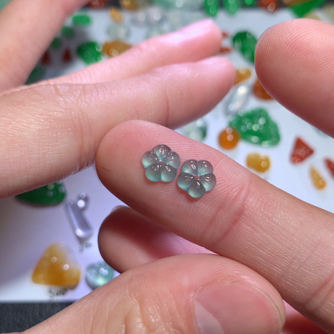 翡翠裸石天然a货翡翠花