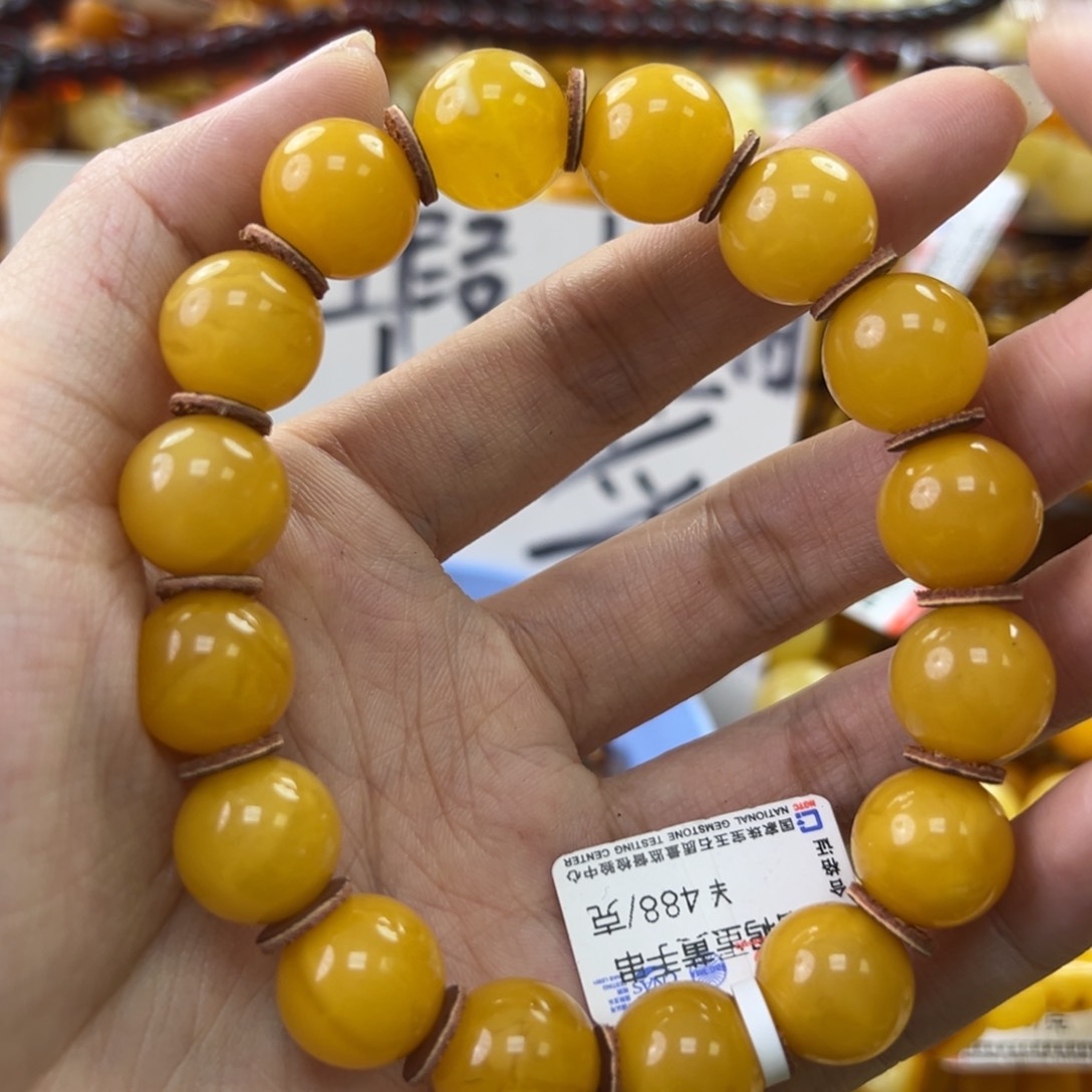 琥珀珠宝奇石未镶嵌