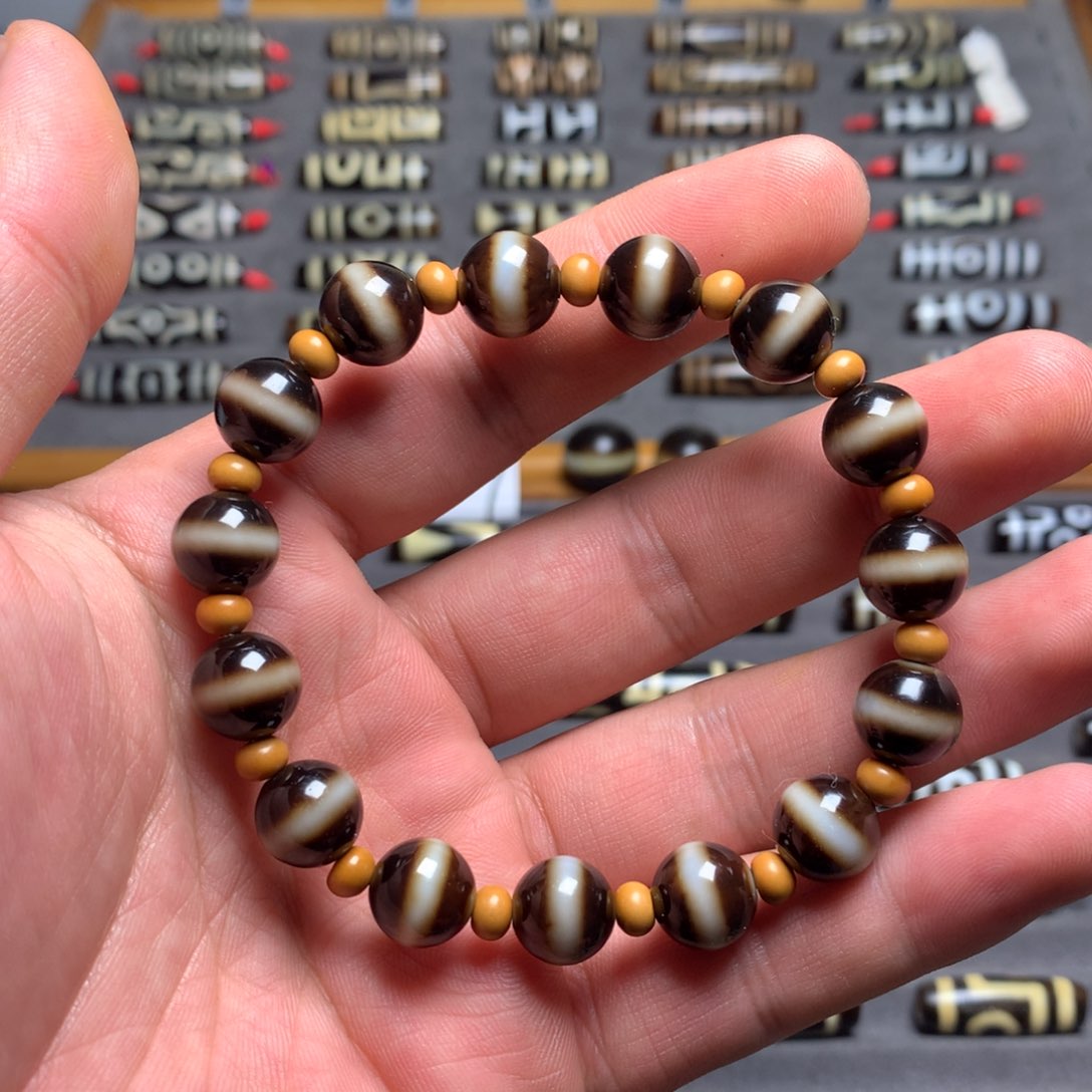 玛瑙/玉髓吊坠(赠链)未镶嵌