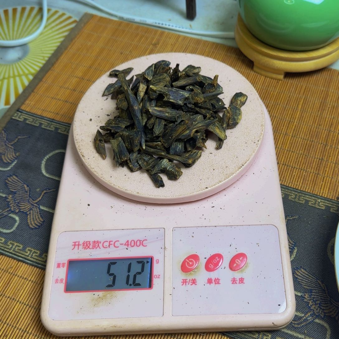 木隔****子手工艺原材料蓝宝石