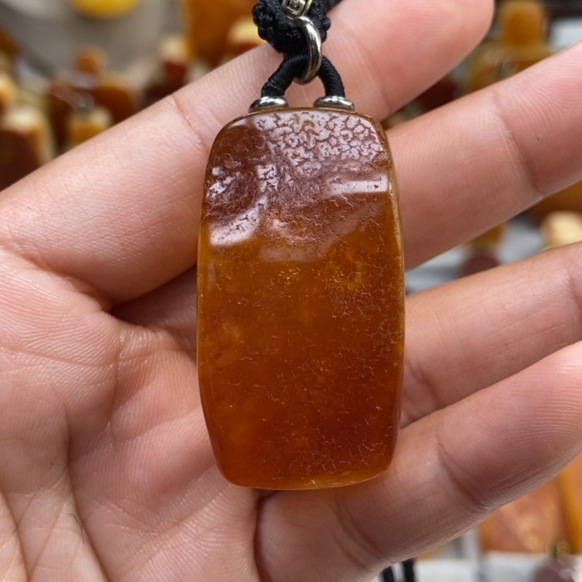 【闪购商品】琥珀颈饰未镶嵌