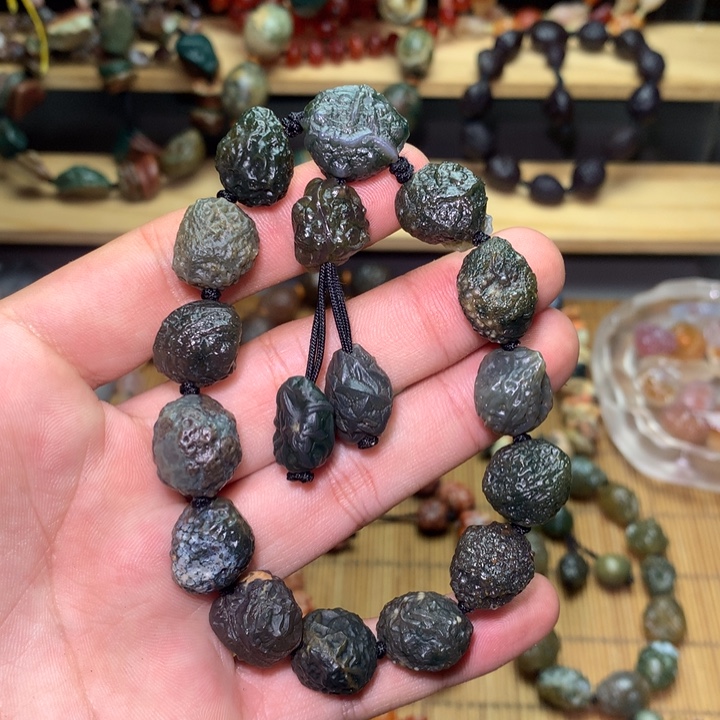 石英质玉手链未镶嵌