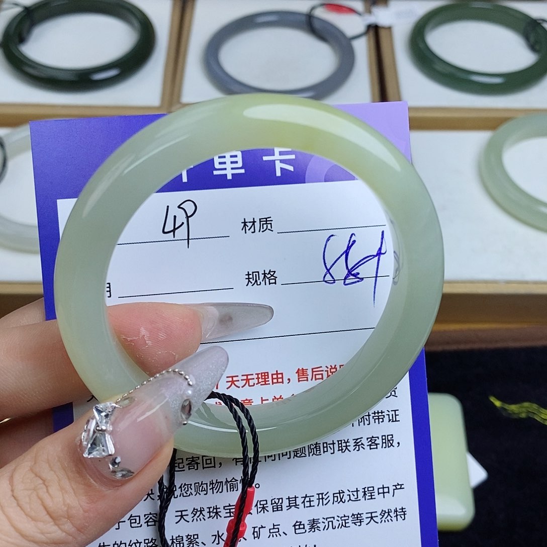 和田玉手镯未镶嵌QD