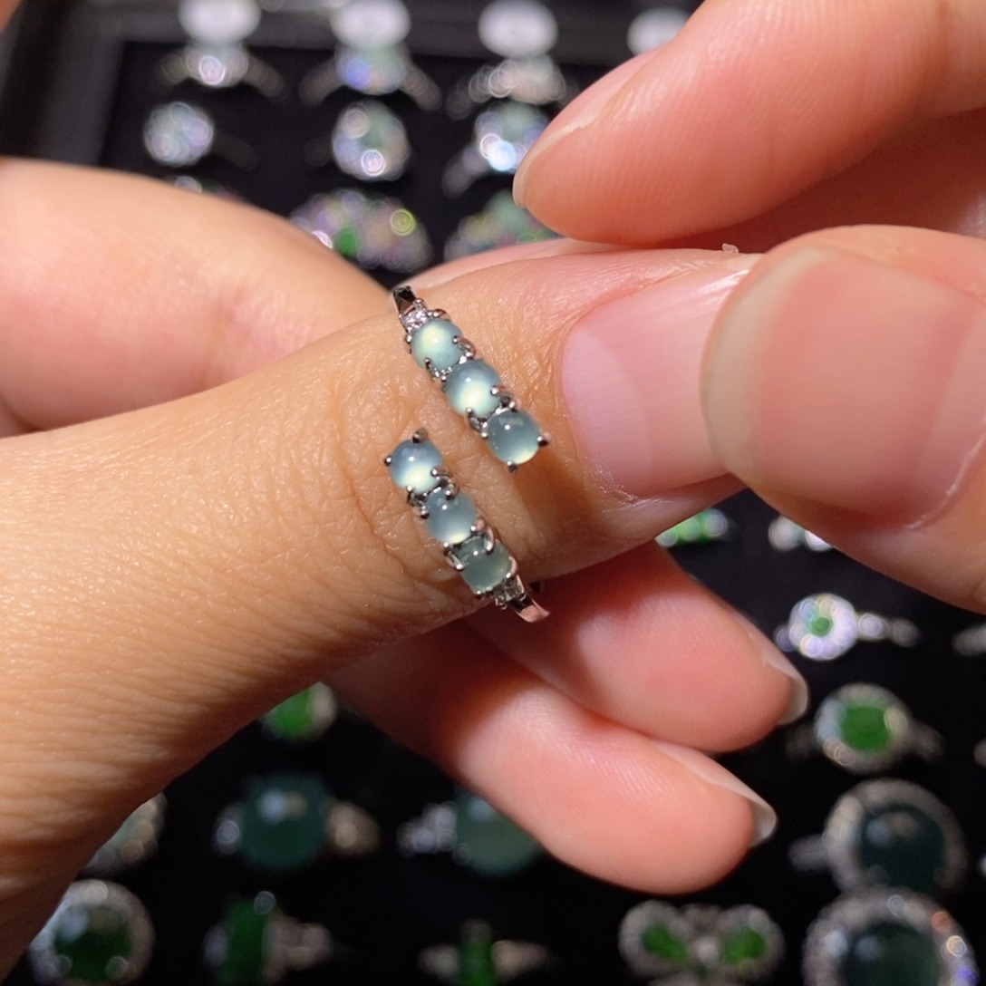 翡翠未镶嵌颈饰天然