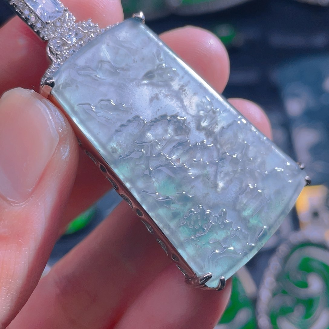 颈饰未镶嵌翡翠翡翠