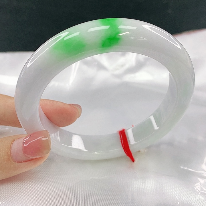 翡翠未镶嵌手镯圈58.8，64014